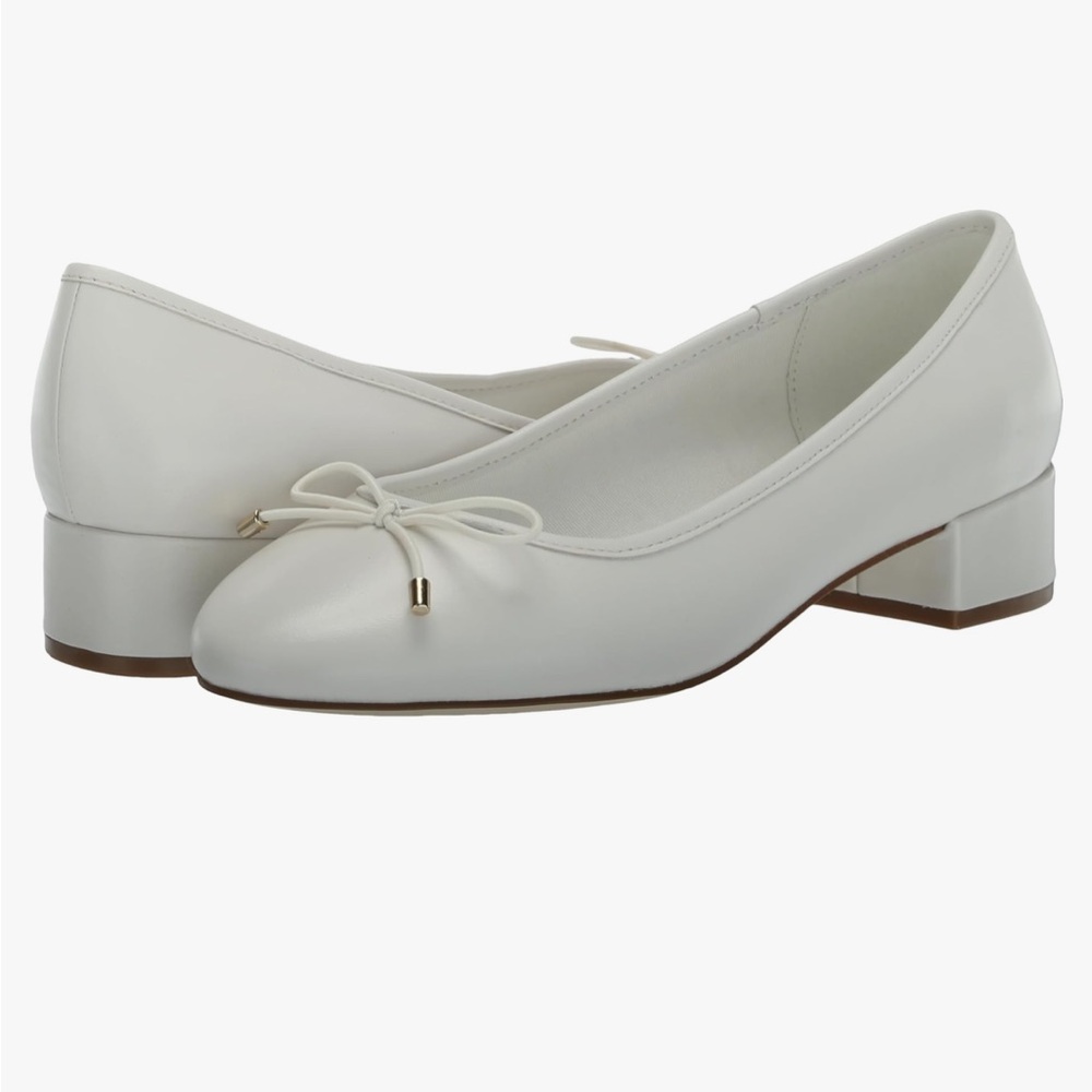 Steve Madden White Women's Cherish Pump size 6.5